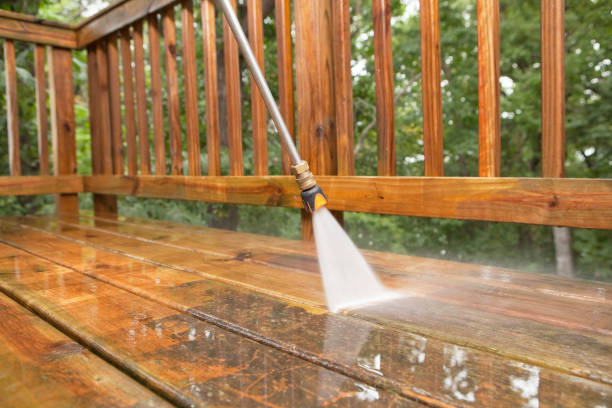 Best Pressure Washing Contractors  in Waymart, PA